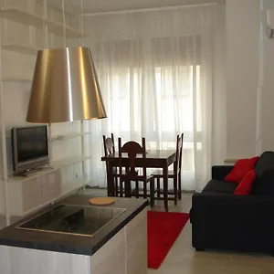  Apartment Center